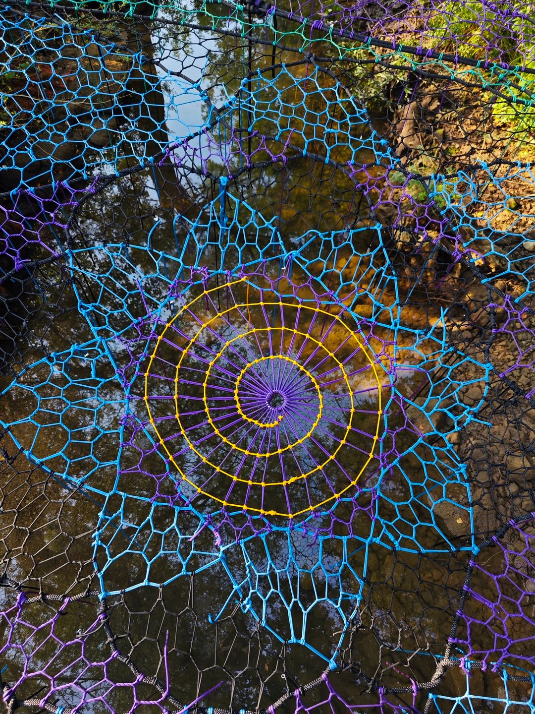 Luksuzna Tree Net mreža na Krku - integracija s mediteranskim vrtom